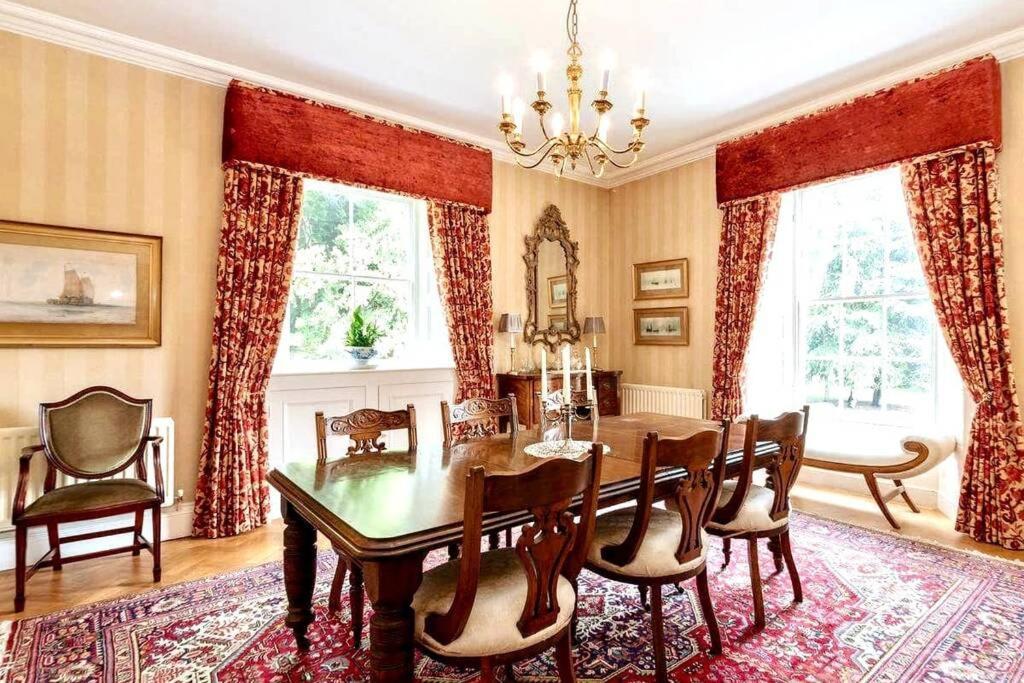 Georgian Villa In Richmond On The River Swale Bagian luar foto
