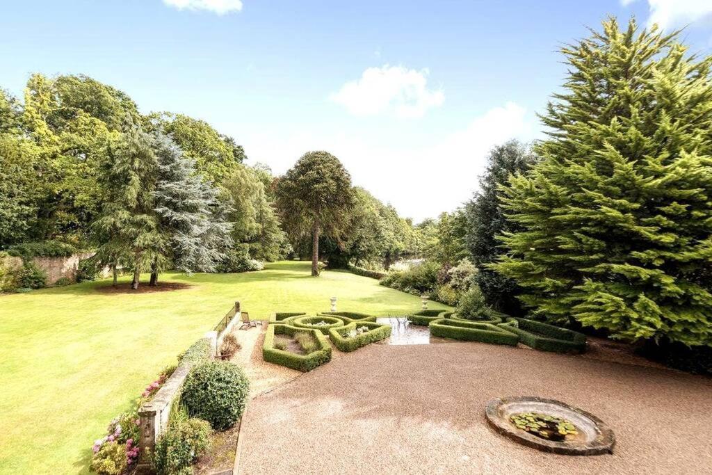 Georgian Villa In Richmond On The River Swale Bagian luar foto