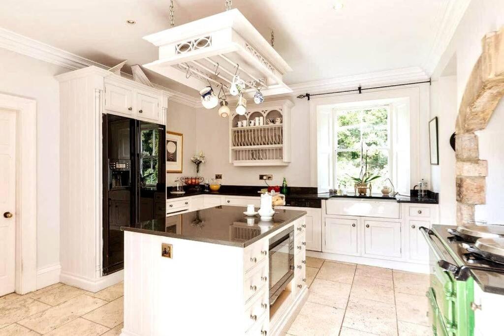 Georgian Villa In Richmond On The River Swale Bagian luar foto